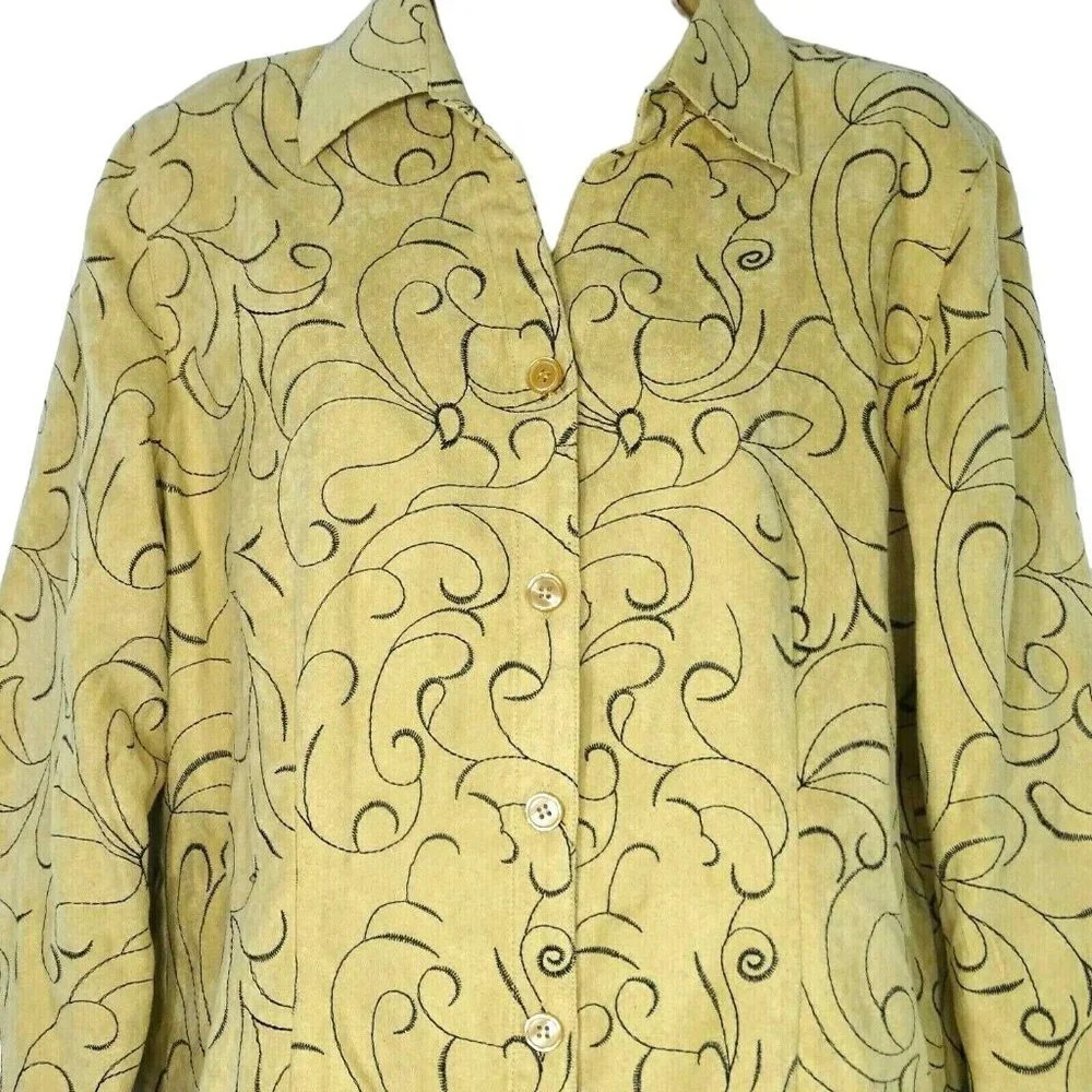 Sag Harbor Embroidered Shirt Y-neck Women Size M Tan Long Sleeve MicroFiber